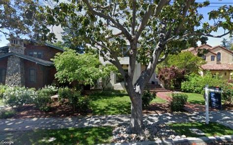 Sale closed in Palo Alto: $3.2 million for a six-bedroom home